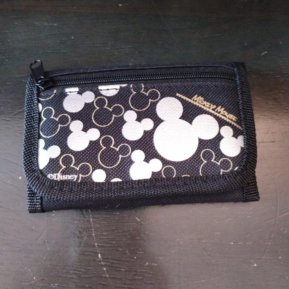 Mickey‎ mouse silhouette small fabric wallet